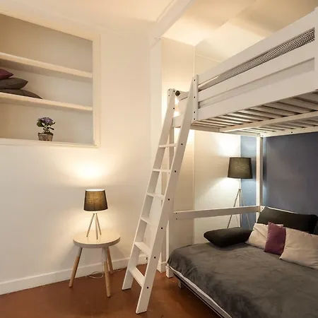 Alma's Hyper Center Studio Apartamento Nice